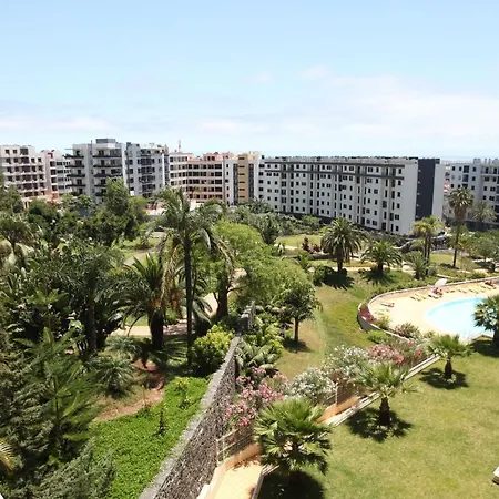 One Bedroom Holiday With Balcony And Pool * Funchal (Madeira)