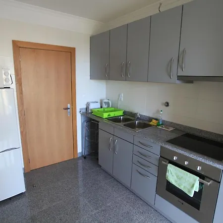 Apartmán One Bedroom Holiday With Balcony And Pool *