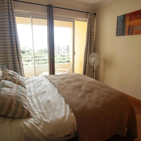 Apartmán One Bedroom Holiday With Balcony And Pool Funchal (Madeira)