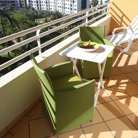 One Bedroom Holiday With Balcony And Pool Apartmán Funchal (Madeira)
